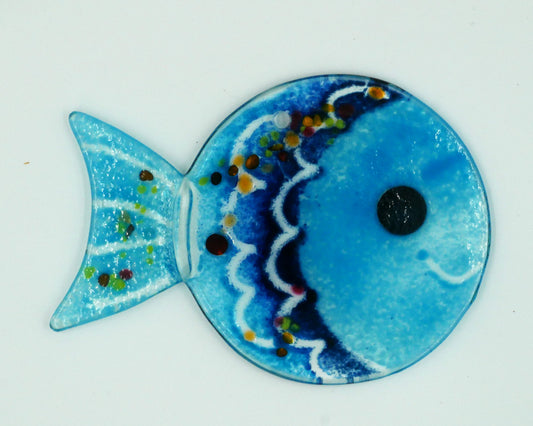 Fisch zum Hängen mit blauen Farbtönen