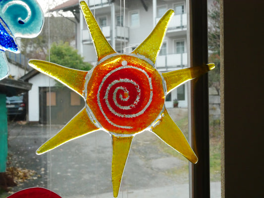 Sonne zum Hängen rot/orange/gelb