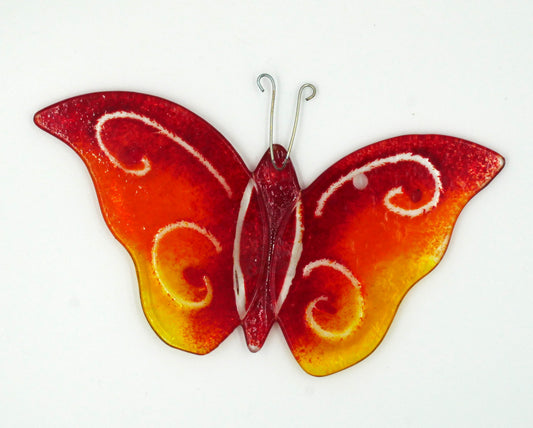 Schmetterling zum Hängen mit roten Körper und bunten Flügeln