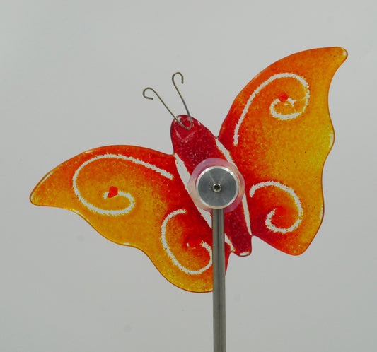 Schmetterling zum Spießen mit roten Körper und bunten Flügeln